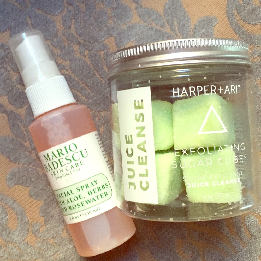 NWT Exfoliating sugar cubes and facial spray